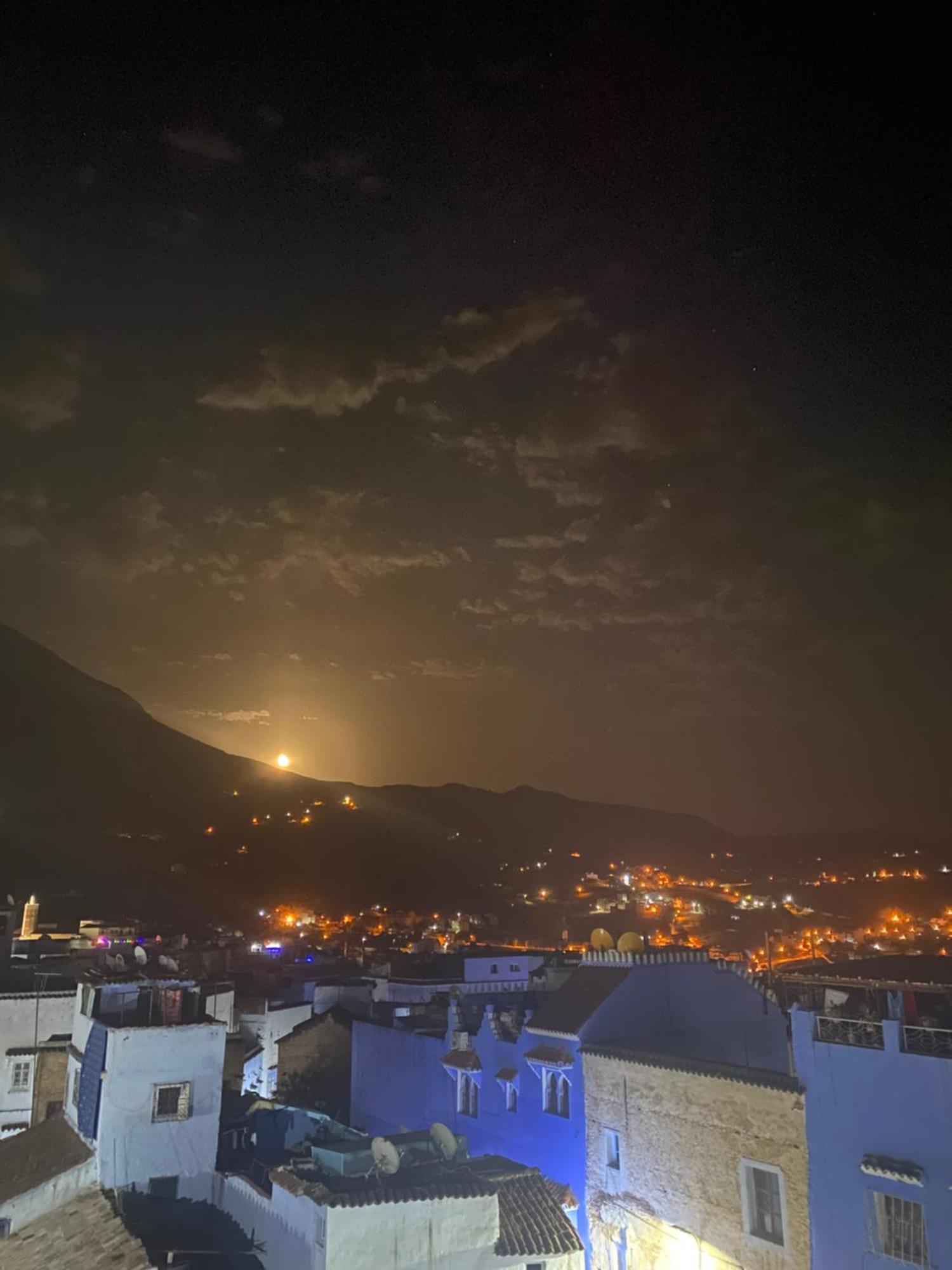 hotel sakura Chefchaouen Eksteriør billede