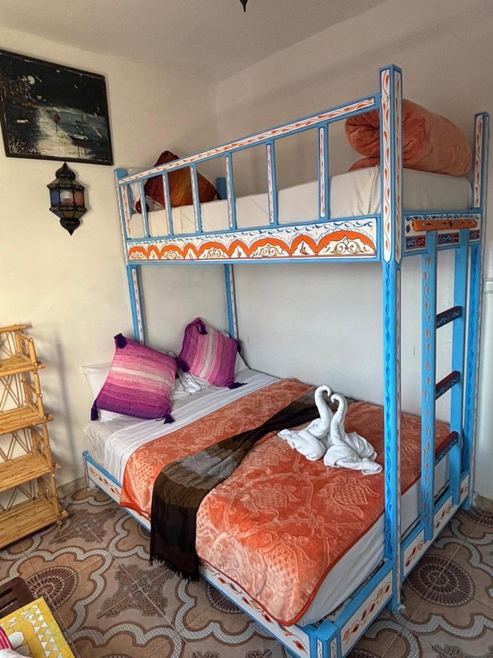 hotel sakura Chefchaouen Eksteriør billede