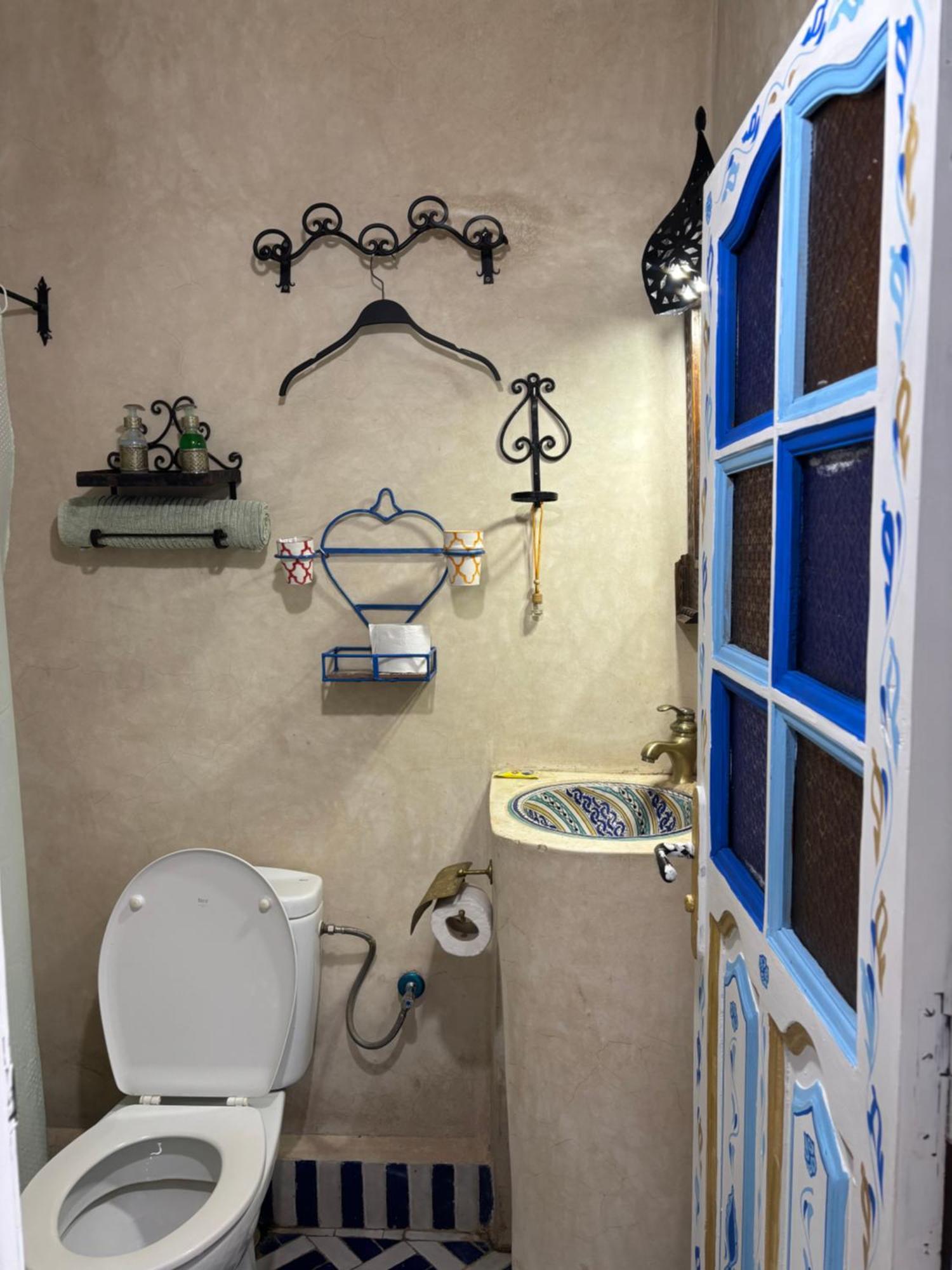 hotel sakura Chefchaouen Eksteriør billede